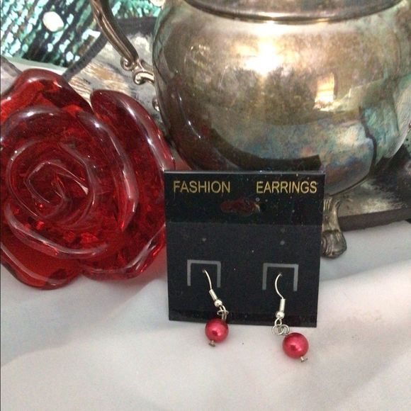 Vintage Wire Pierced Earring Small Red Dangle Earrings Round Bead - Picture 6 of 9